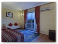 Larissa Sultan Beach (7)